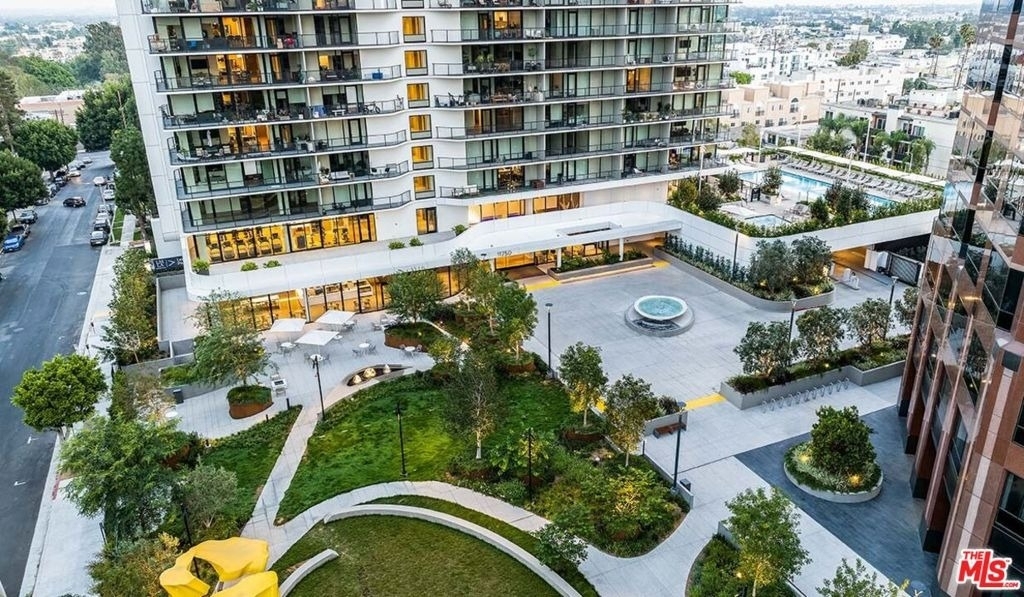 11750 Wilshire Boulevard - Photo 30
