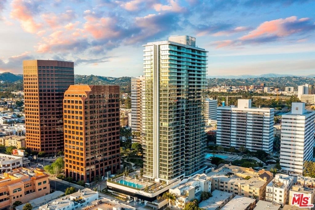 11750 Wilshire Boulevard - Photo 29
