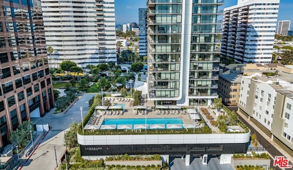 11750 Wilshire Boulevard - Photo 9