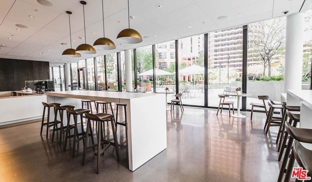 11750 Wilshire Boulevard - Photo 32