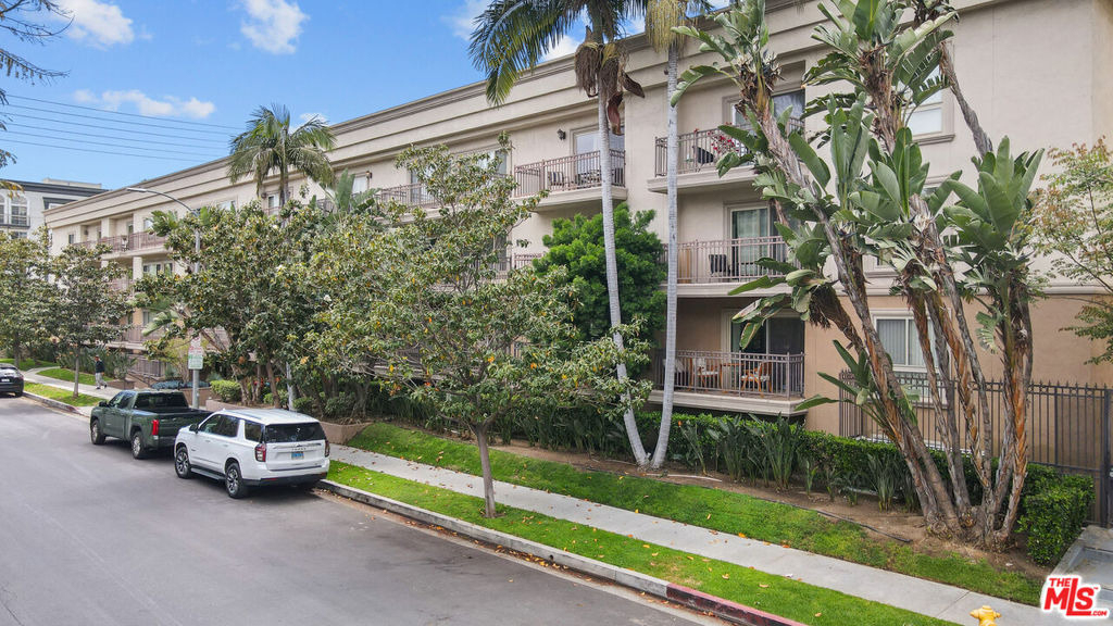 141 S Clark Drive - Photo 0