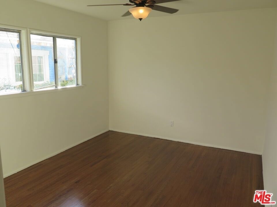 833 N Kingsley Drive - Photo 19