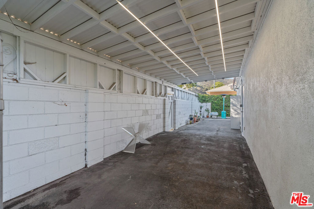 11806 Bellagio Road - Photo 33