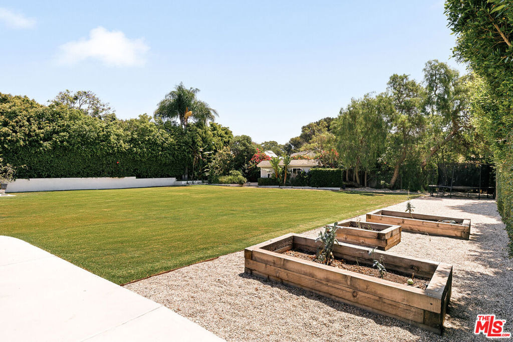 29328 Heathercliff Road - Photo 5