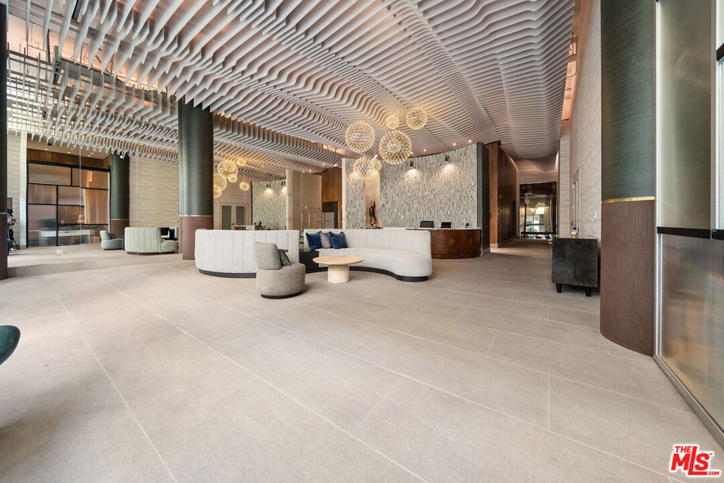 6250 Hollywood Boulevard - Photo 48