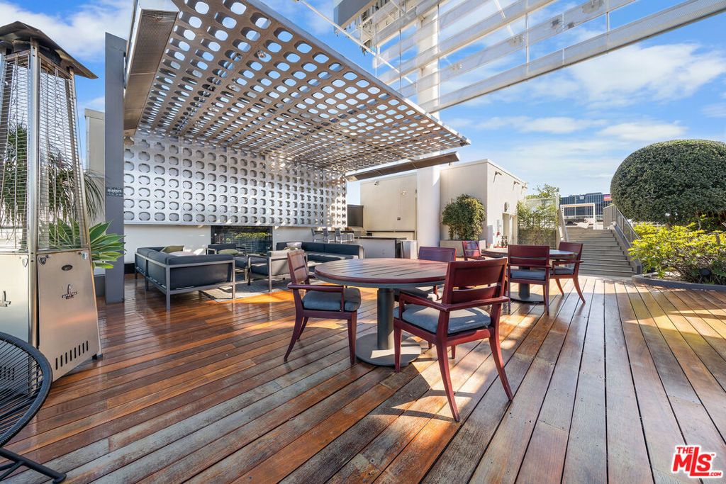 6250 Hollywood Boulevard - Photo 36