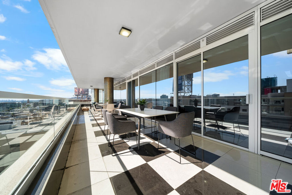 6250 Hollywood Boulevard - Photo 30