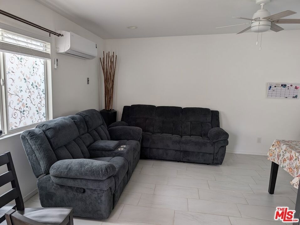 416 E 101st Street - Photo 19