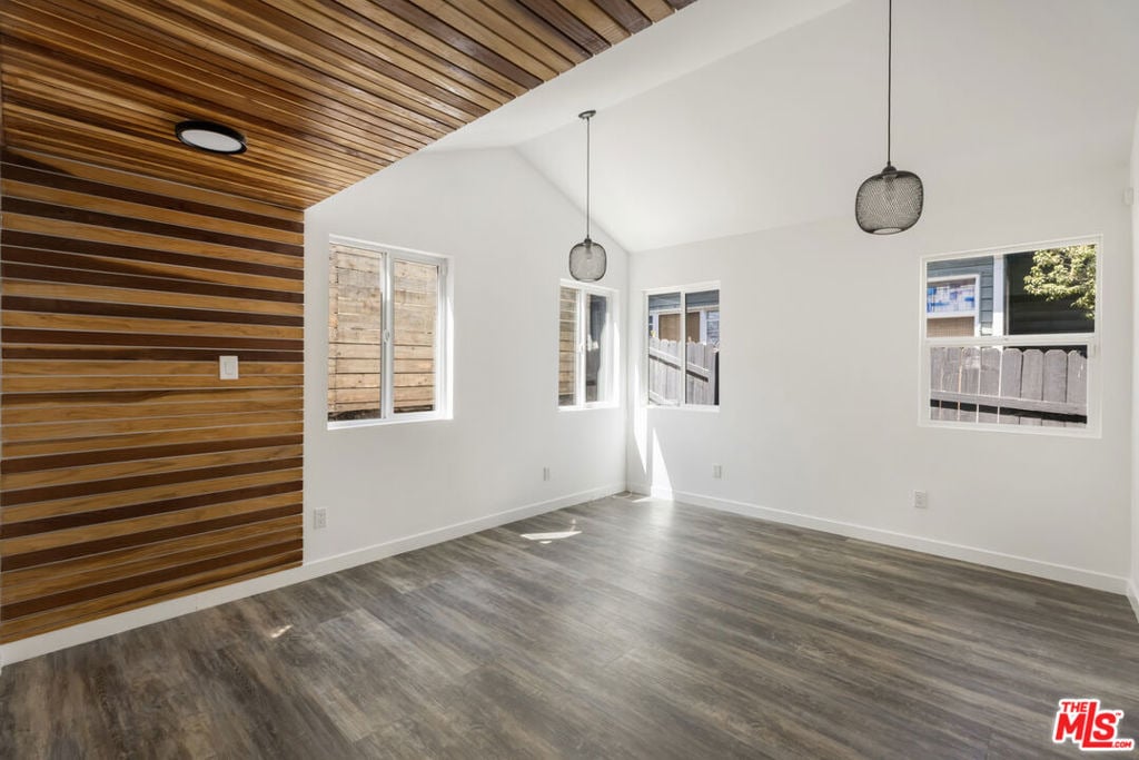 1213 El Paso Drive - Photo 15