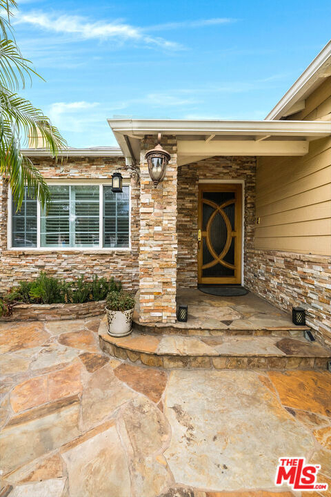 805 N Brighton Street - Photo 3