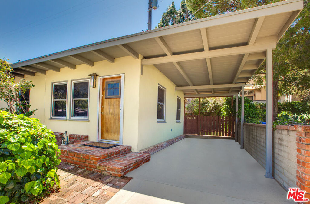 2454 7th Street - Photo 23