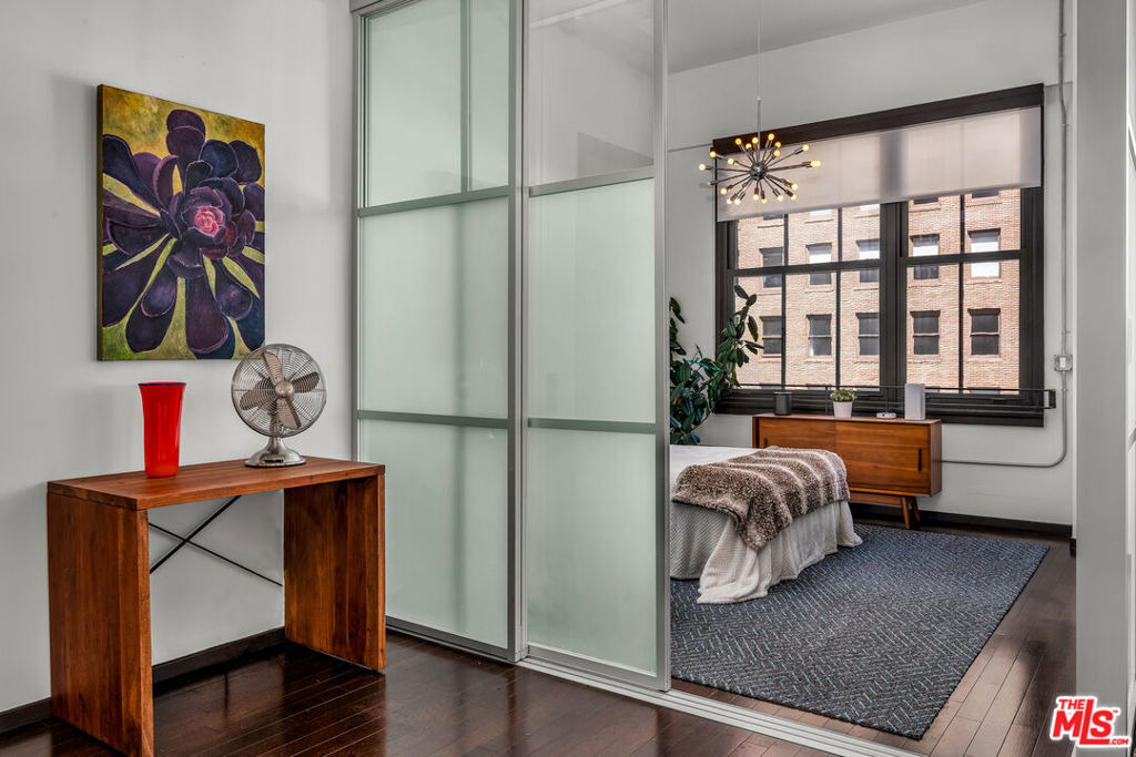 1645 Vine Street - Photo 13