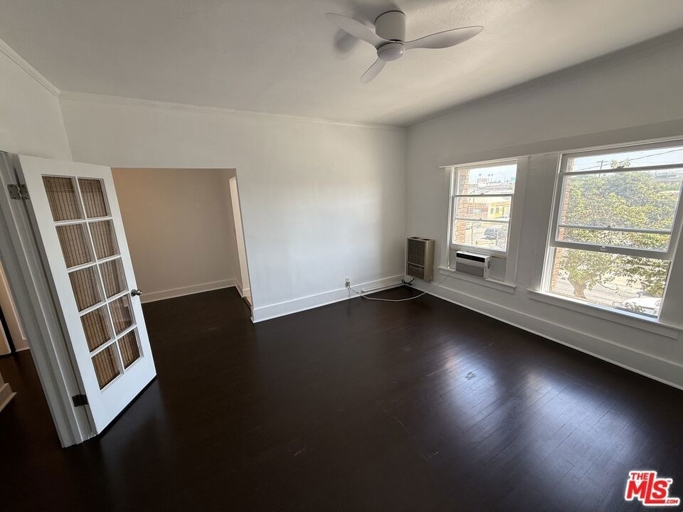 4125 S Figueroa Street - Photo 3
