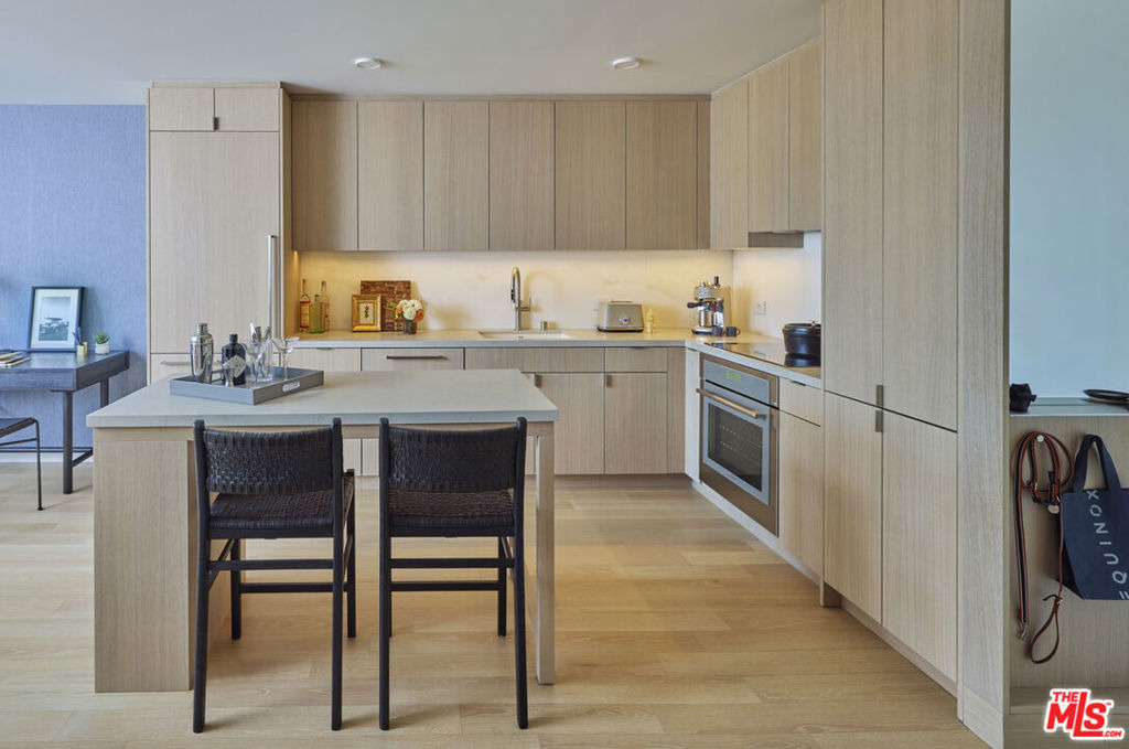 700 Broadway - Photo 1