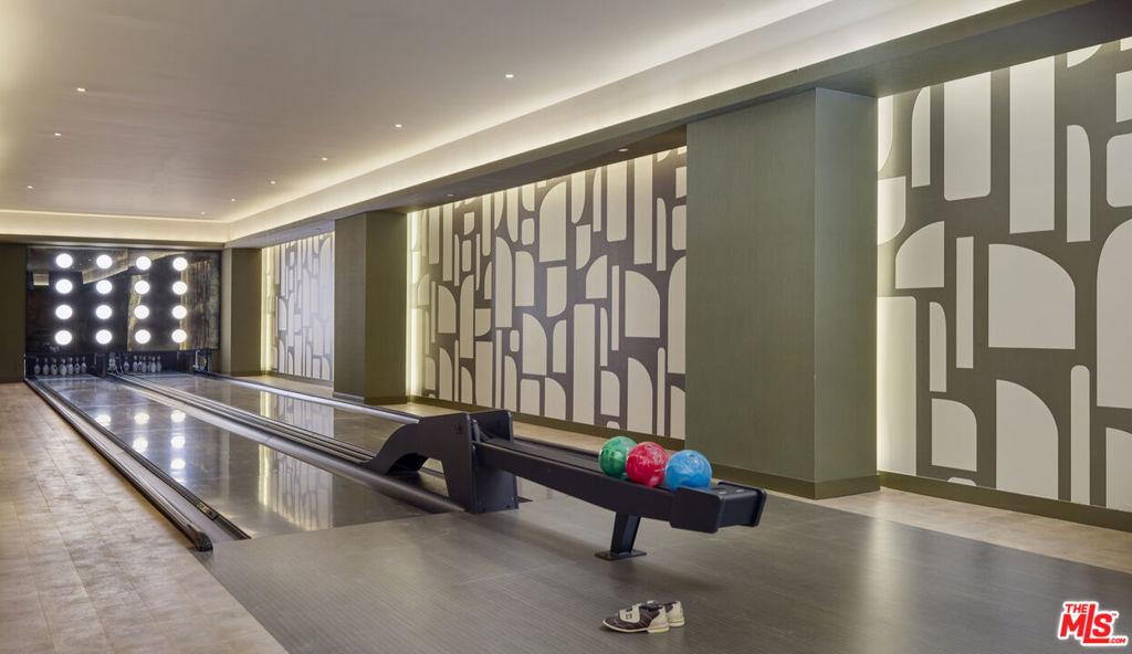 700 Broadway - Photo 12