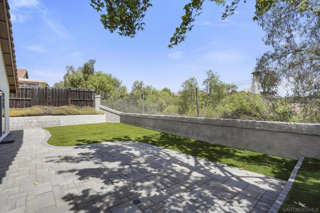12895 Amaranth St - Photo 30