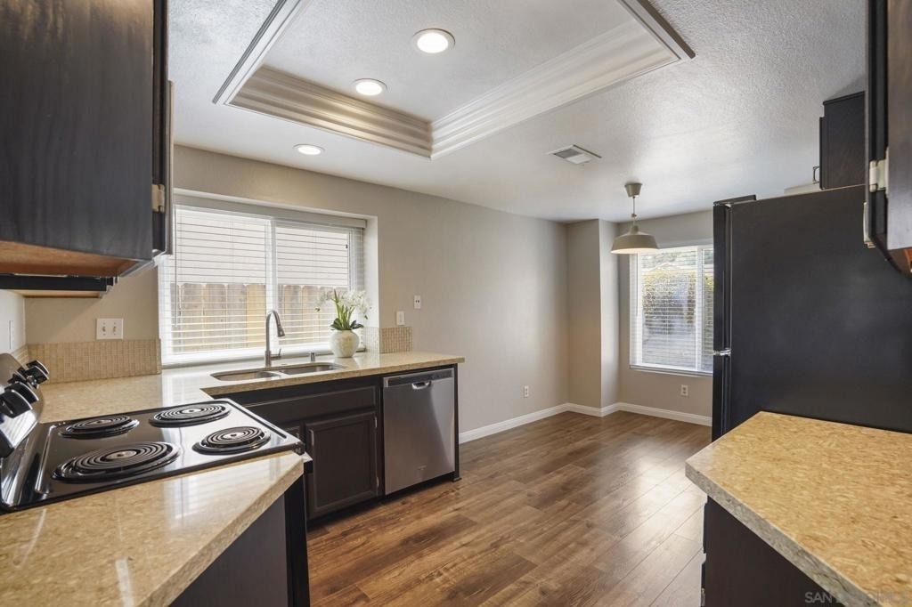12895 Amaranth St - Photo 7