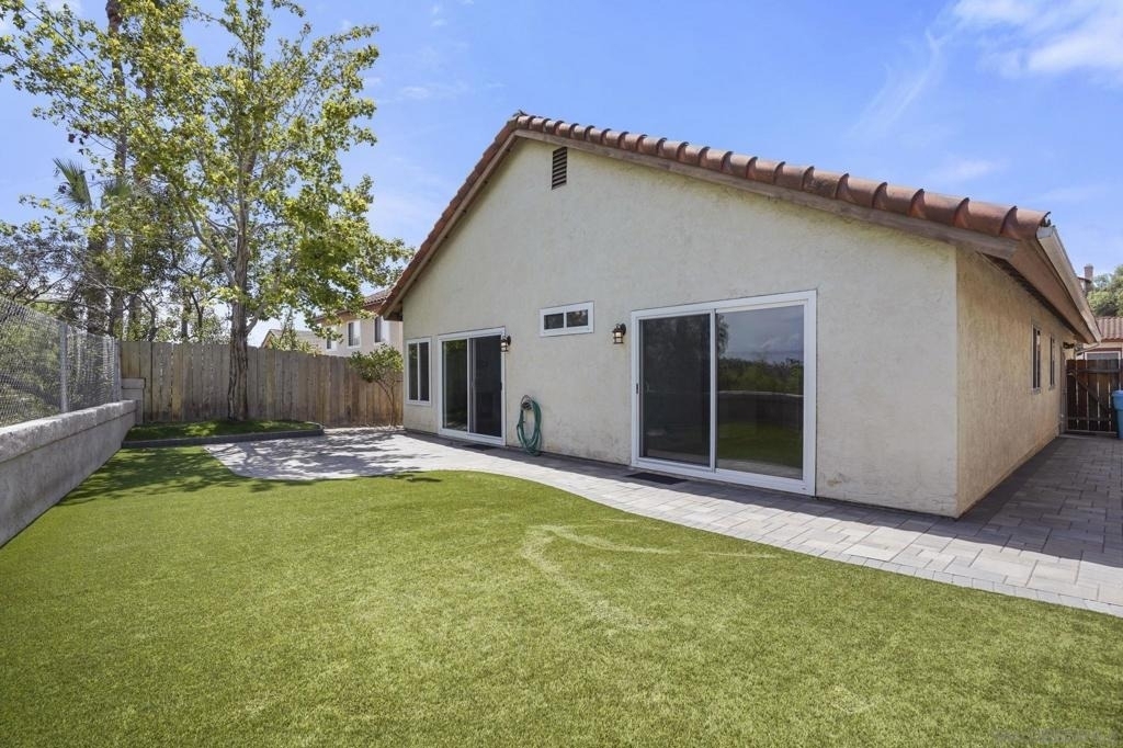 12895 Amaranth St - Photo 33