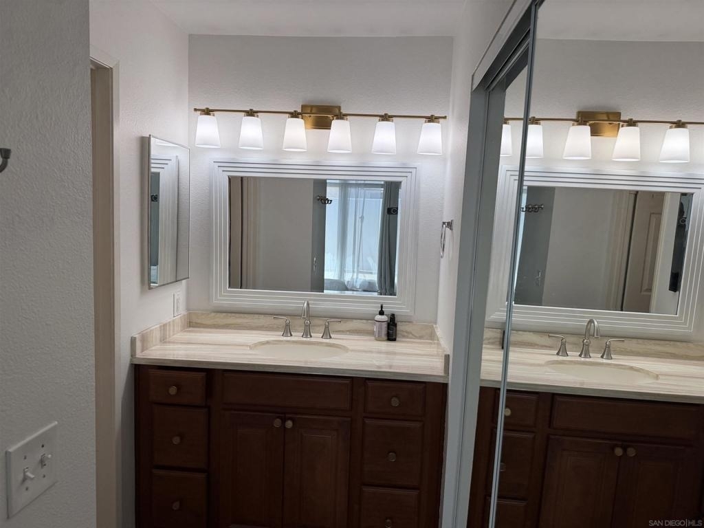 318 Riverview Way - Photo 13