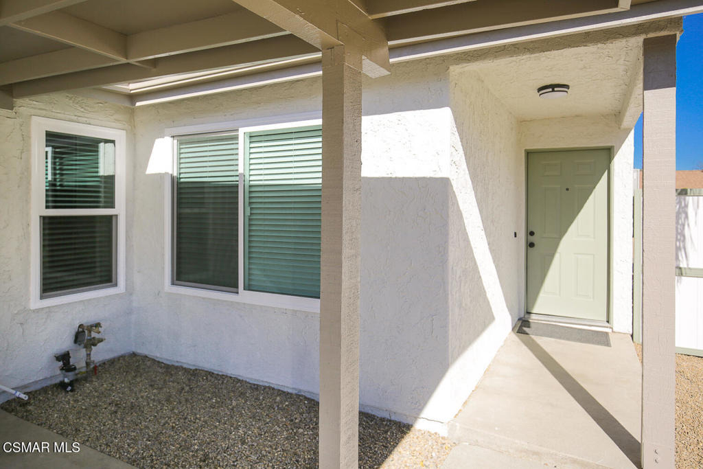 5383 Felicia Street - Photo 3