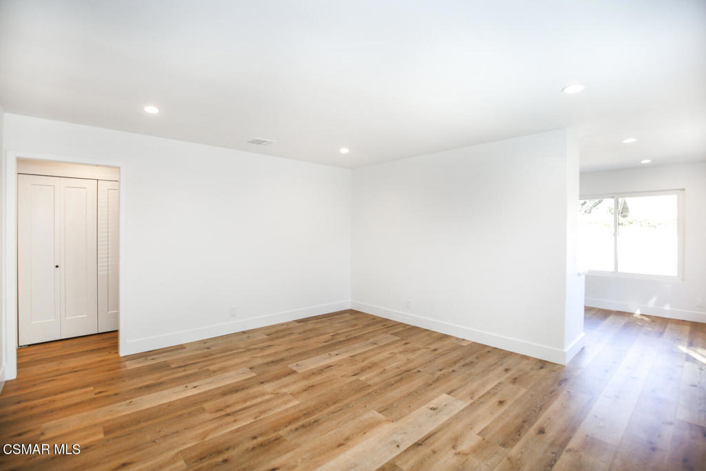 5383 Felicia Street - Photo 5