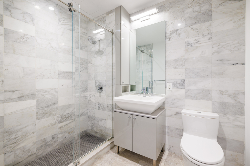 1050 6th Avenue - Photo 3