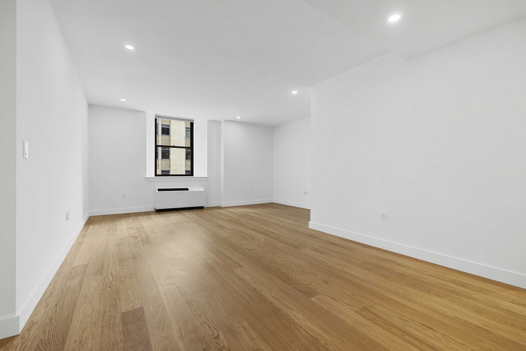 37 Wall Street - Photo 2