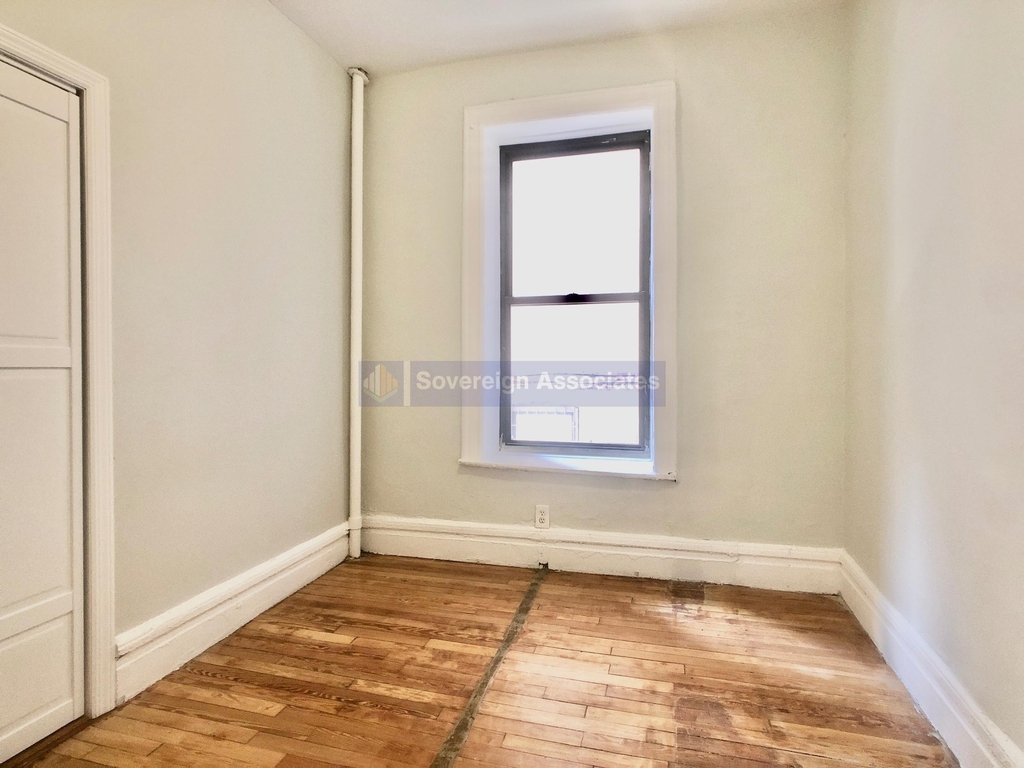 182 Claremont Avenue - Photo 5