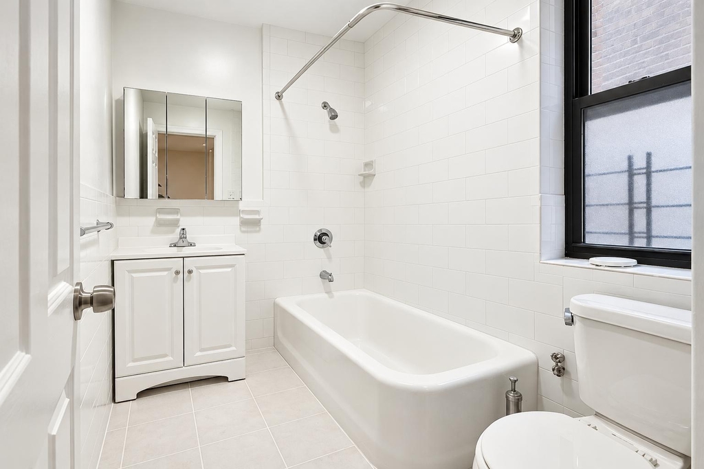 106 Fort Washington Avenue - Photo 8