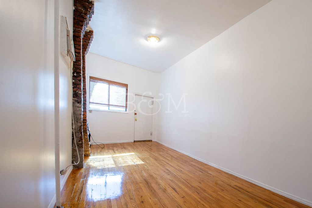 18 Olive St - Photo 1
