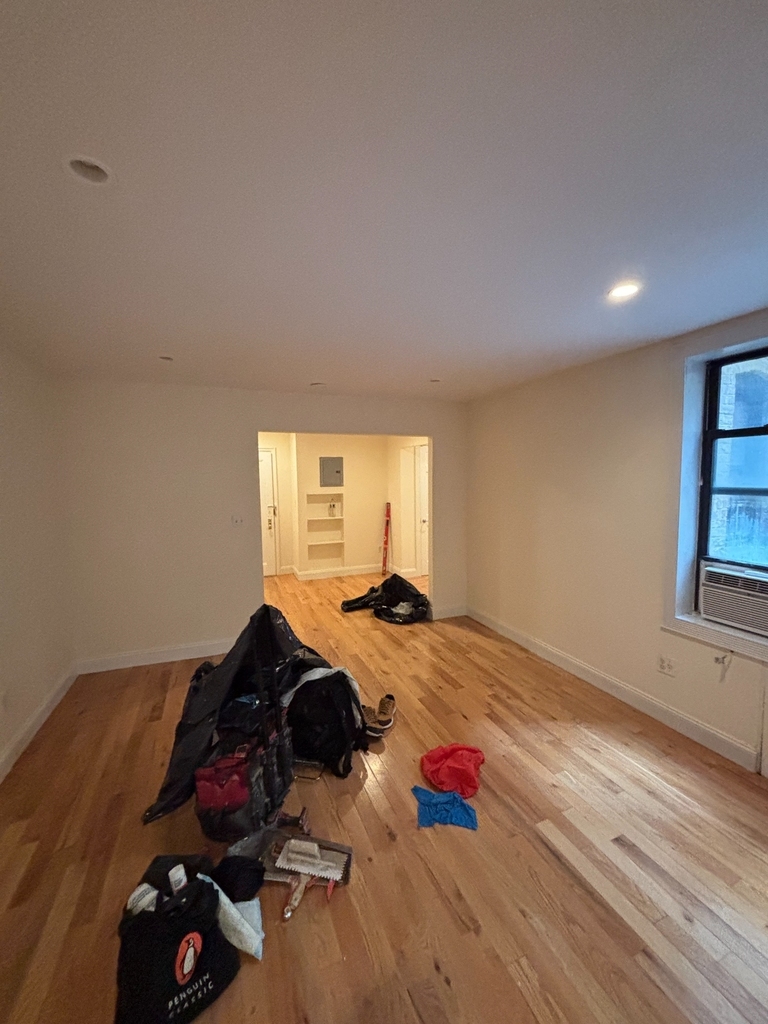 Cooper Street - Photo 2