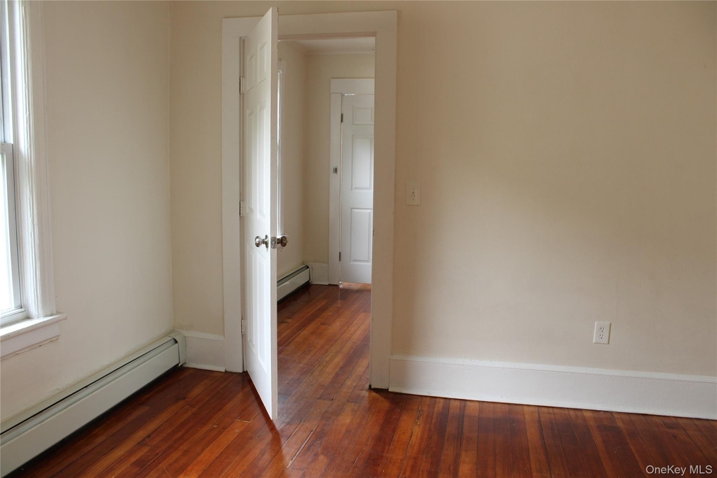 15 Seitz Terrace - Photo 14