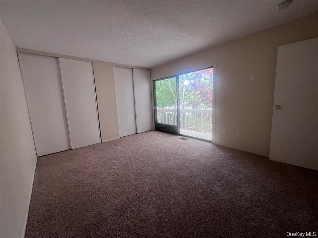 200 Springmeadow Drive - Photo 5