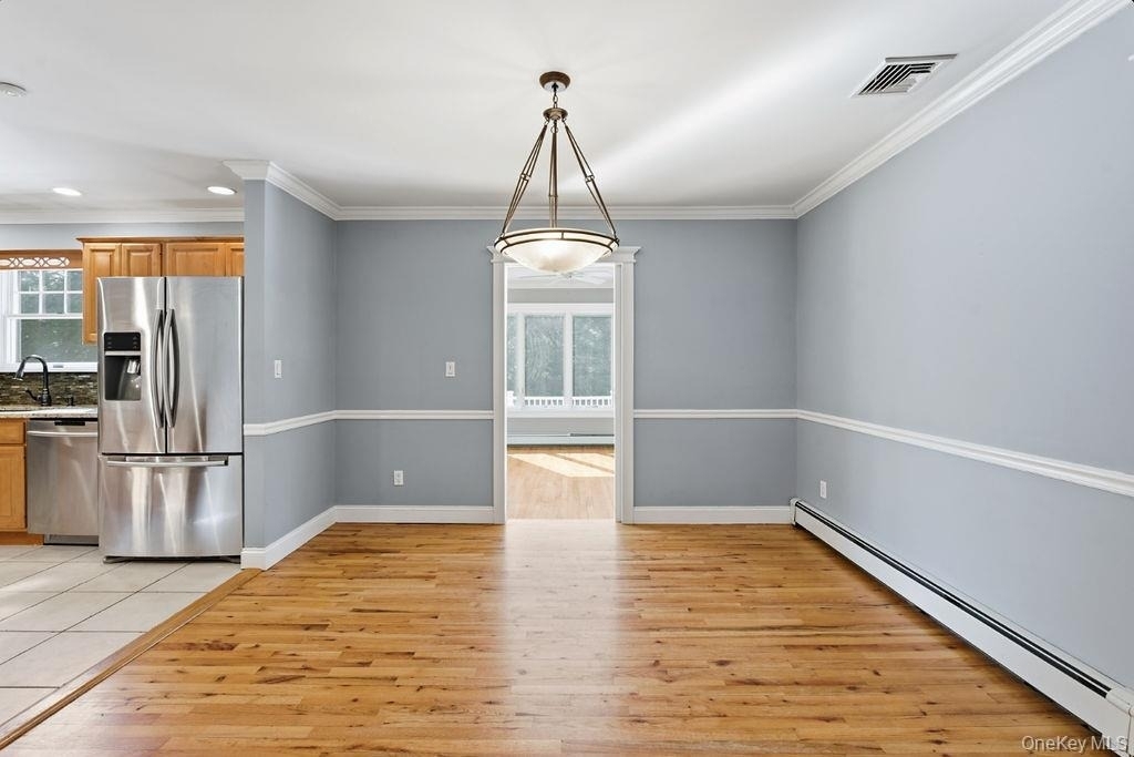 19 Howell Place - Photo 4