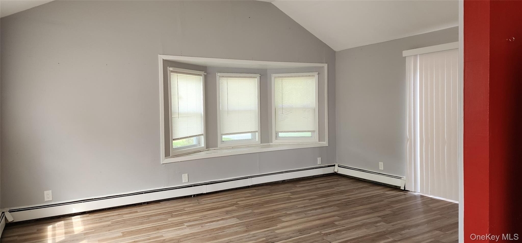 79 Hemlock Drive - Photo 3