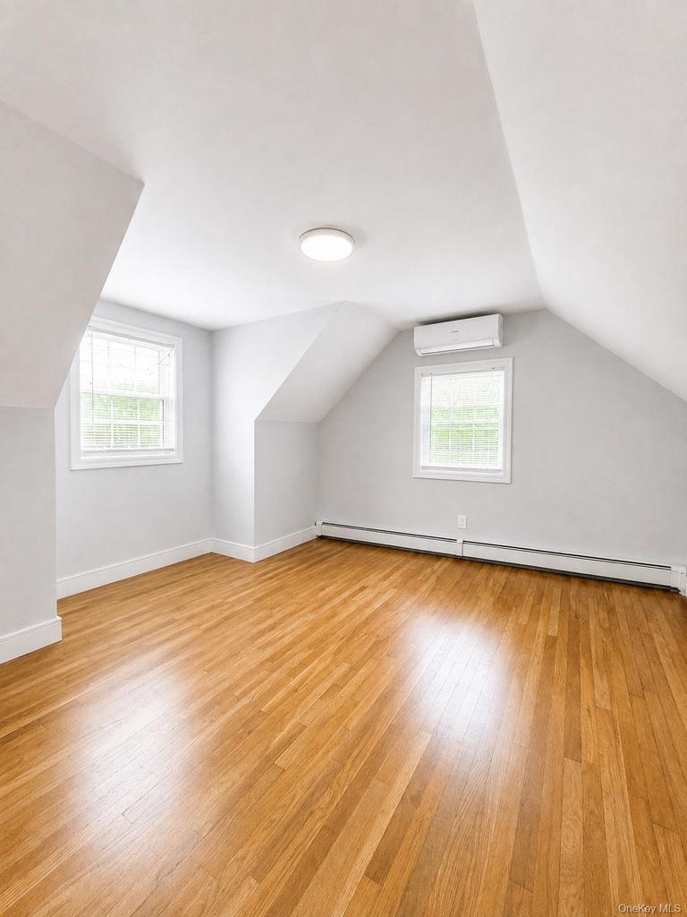 1 Iroquois Street E - Photo 25