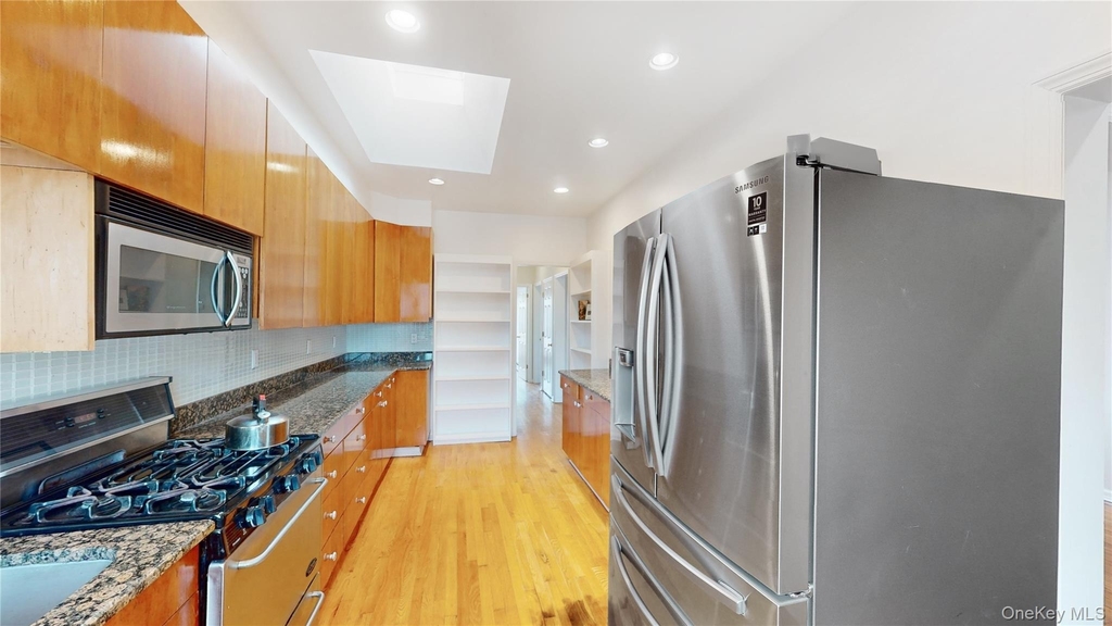 8309 25th Avenue - Photo 3