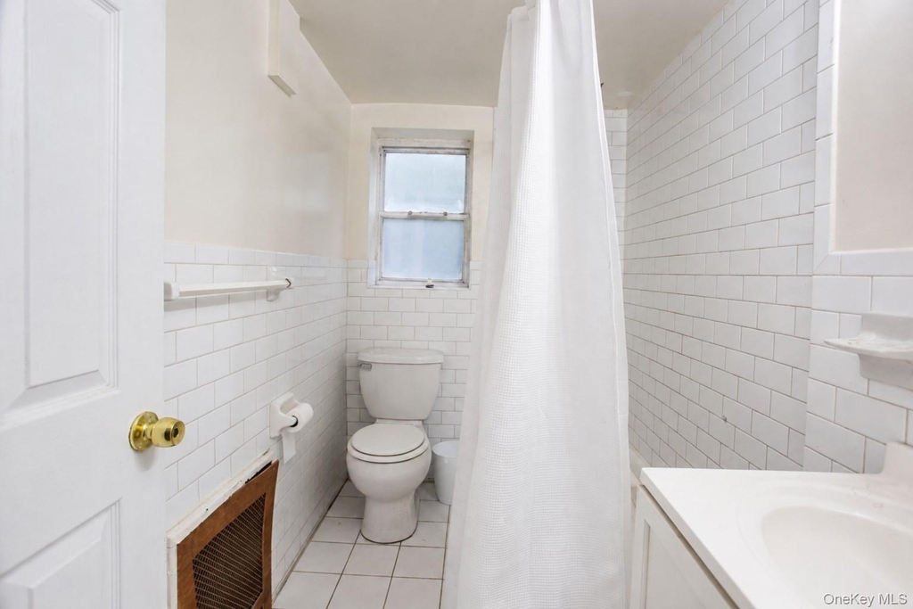 325 Shore Road - Photo 6
