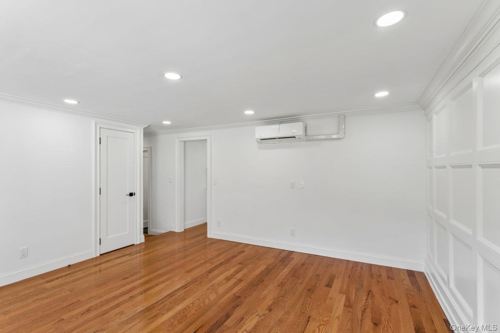 98 Rose Place - Photo 2