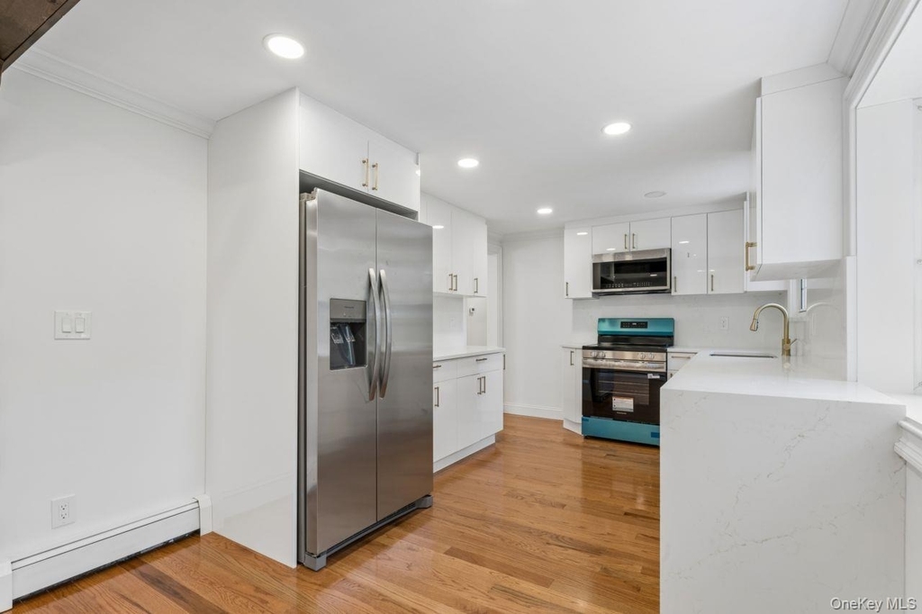98 Rose Place - Photo 14
