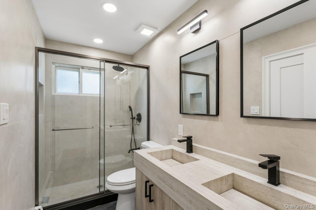 98 Rose Place - Photo 6