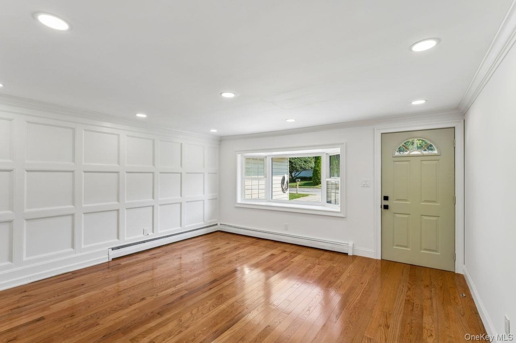 98 Rose Place - Photo 3