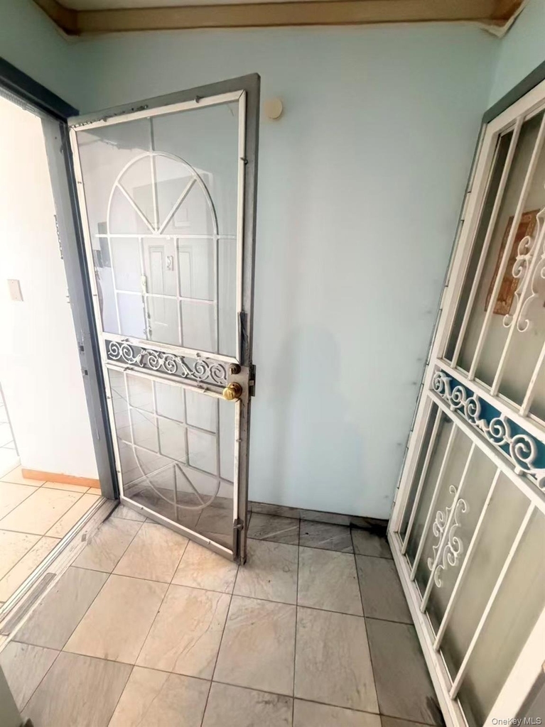 90-70 51st Avenue - Photo 10