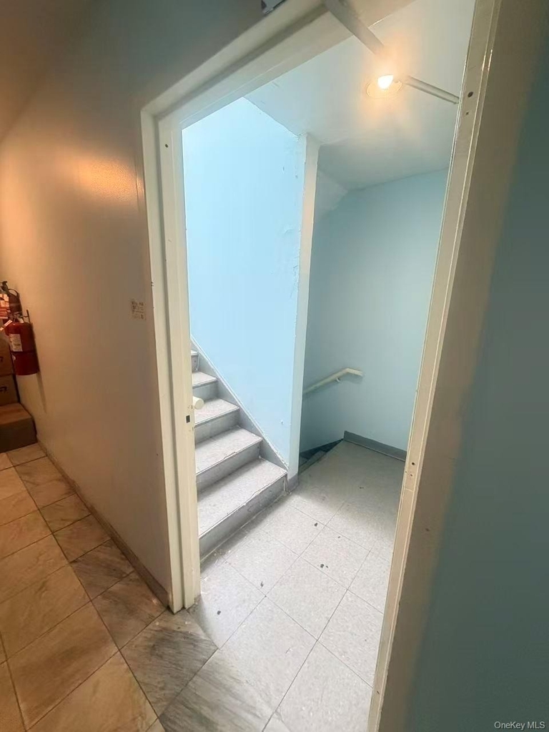 90-70 51st Avenue - Photo 11