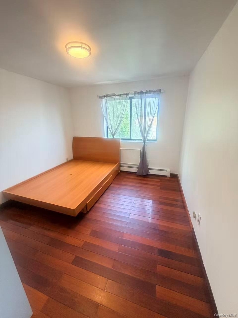 90-70 51st Avenue - Photo 2