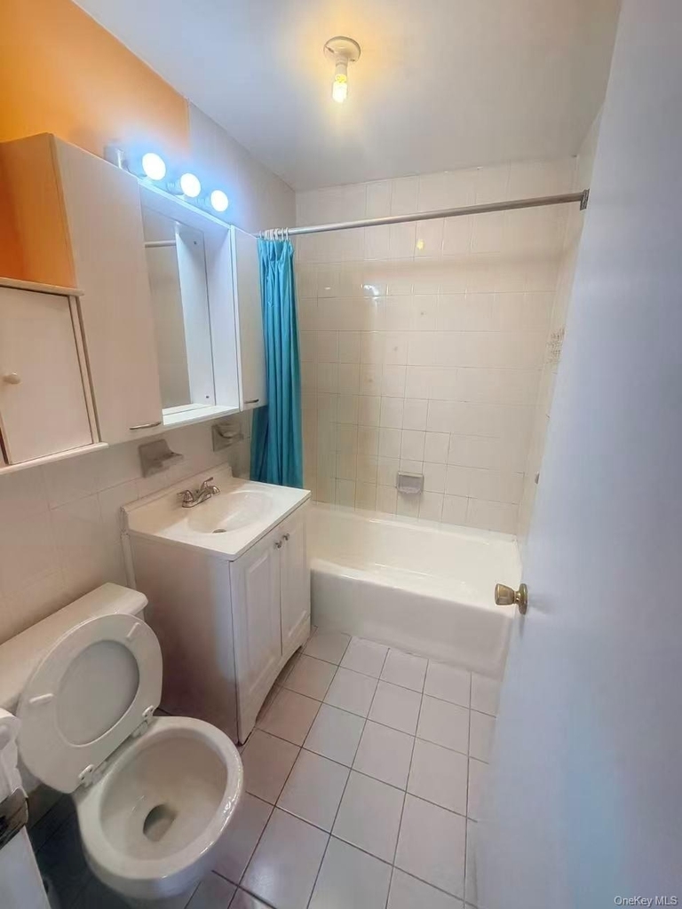 90-70 51st Avenue - Photo 12