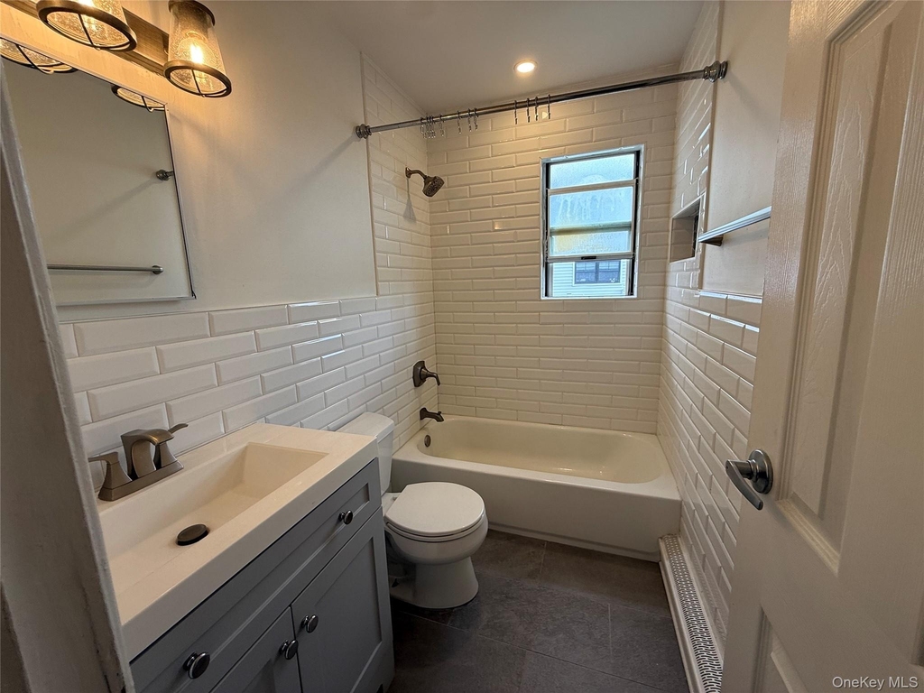 885 E Park Avenue - Photo 9