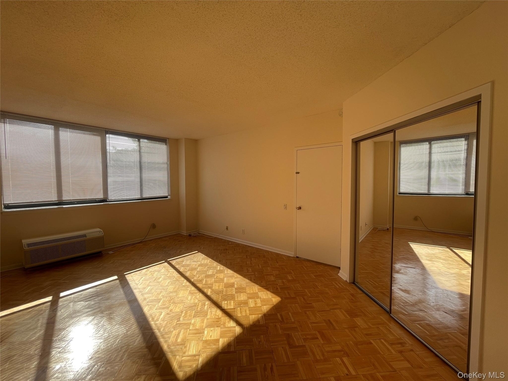 50 E Hartsdale Avenue - Photo 6