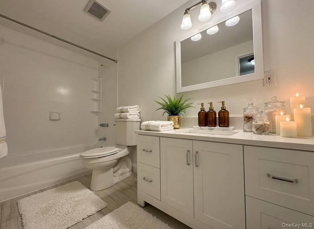 233 Sagamore Hills Drive - Photo 2