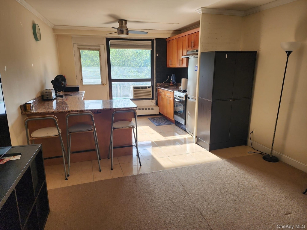 61-55 98th Street - Photo 3